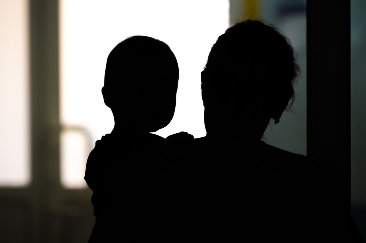В Азнакаево осудили женщину за истязание трехлетней дочери