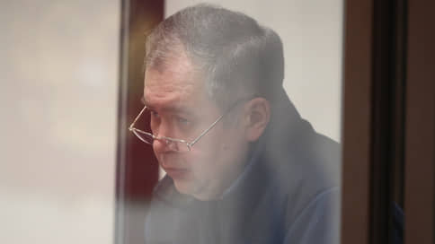 Экс-глава МЧС Кузбасса освобожден от наказания по делу о Зимней вишне